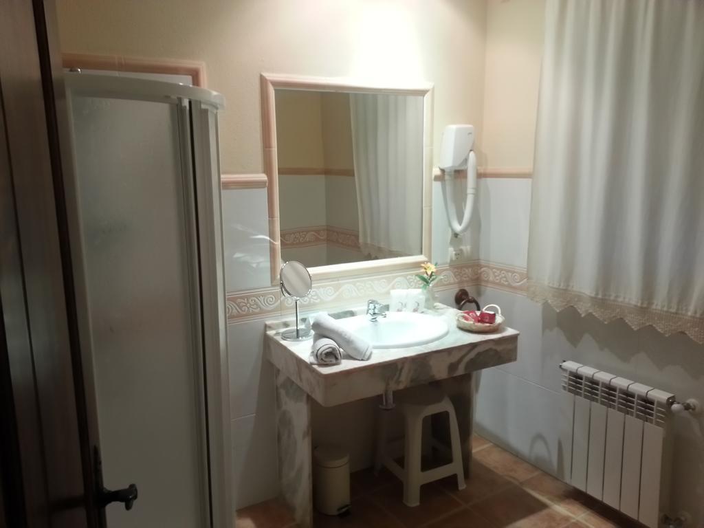 Hostal Rural La Casa Verde Cheles 외부 사진