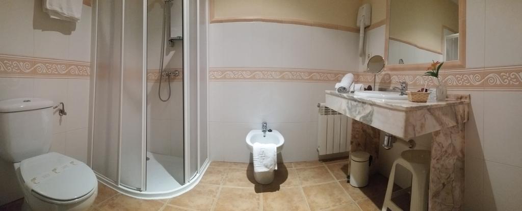 Hostal Rural La Casa Verde Cheles 외부 사진