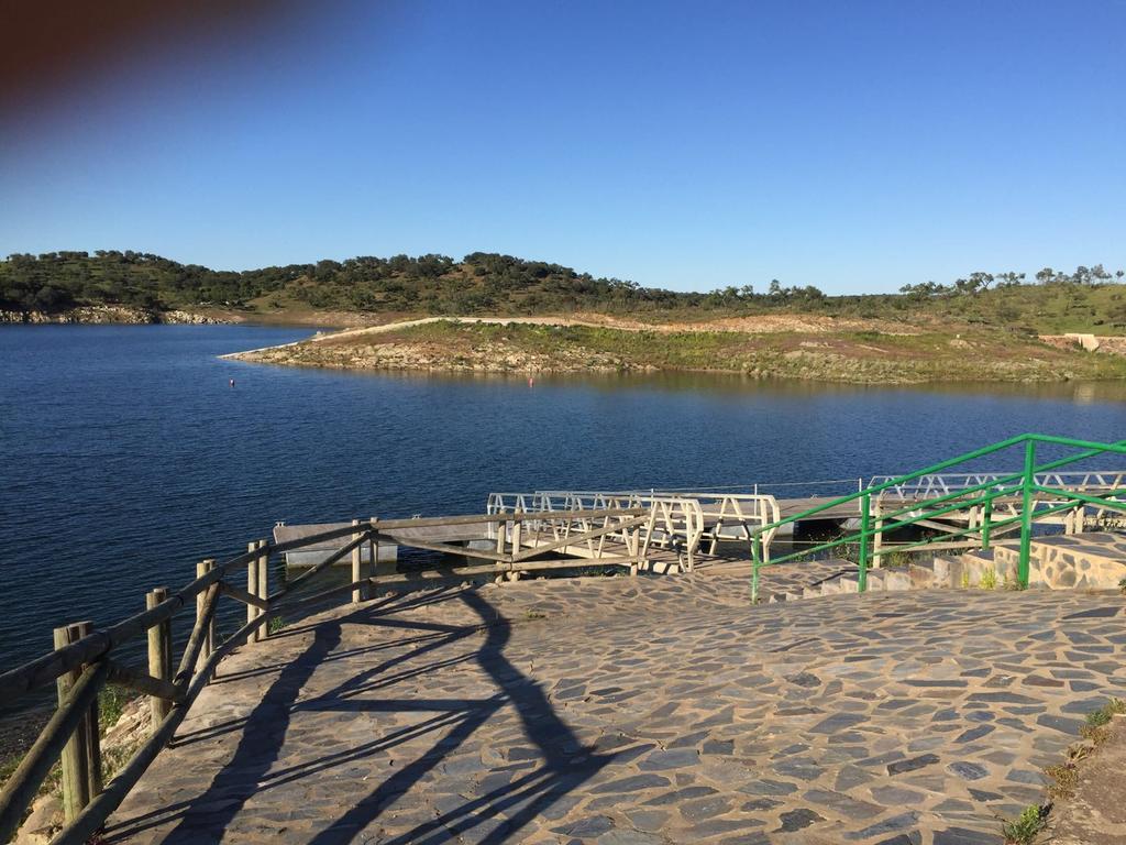 Hostal Rural La Casa Verde Cheles 외부 사진