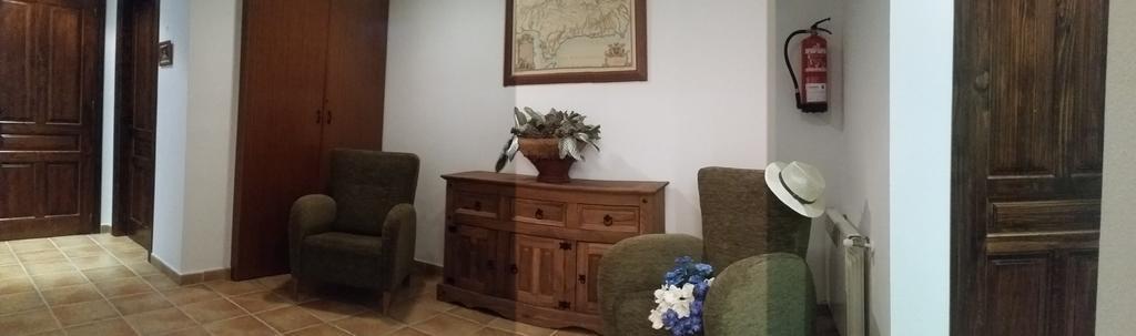 Hostal Rural La Casa Verde Cheles 외부 사진