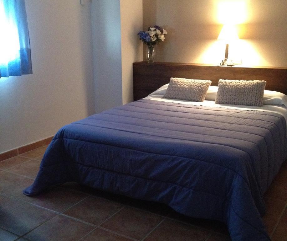 Hostal Rural La Casa Verde Cheles 외부 사진
